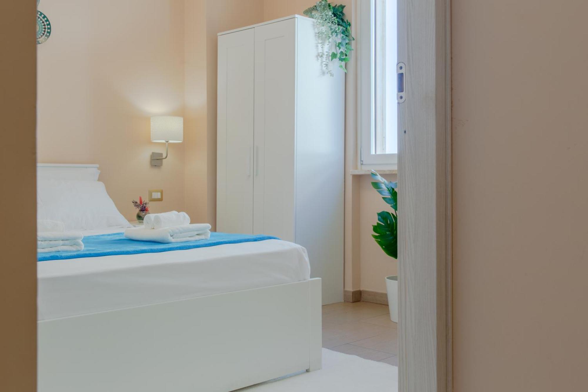 L'Affaccio Rooms - Lungomare Gallipolli Exteriör bild